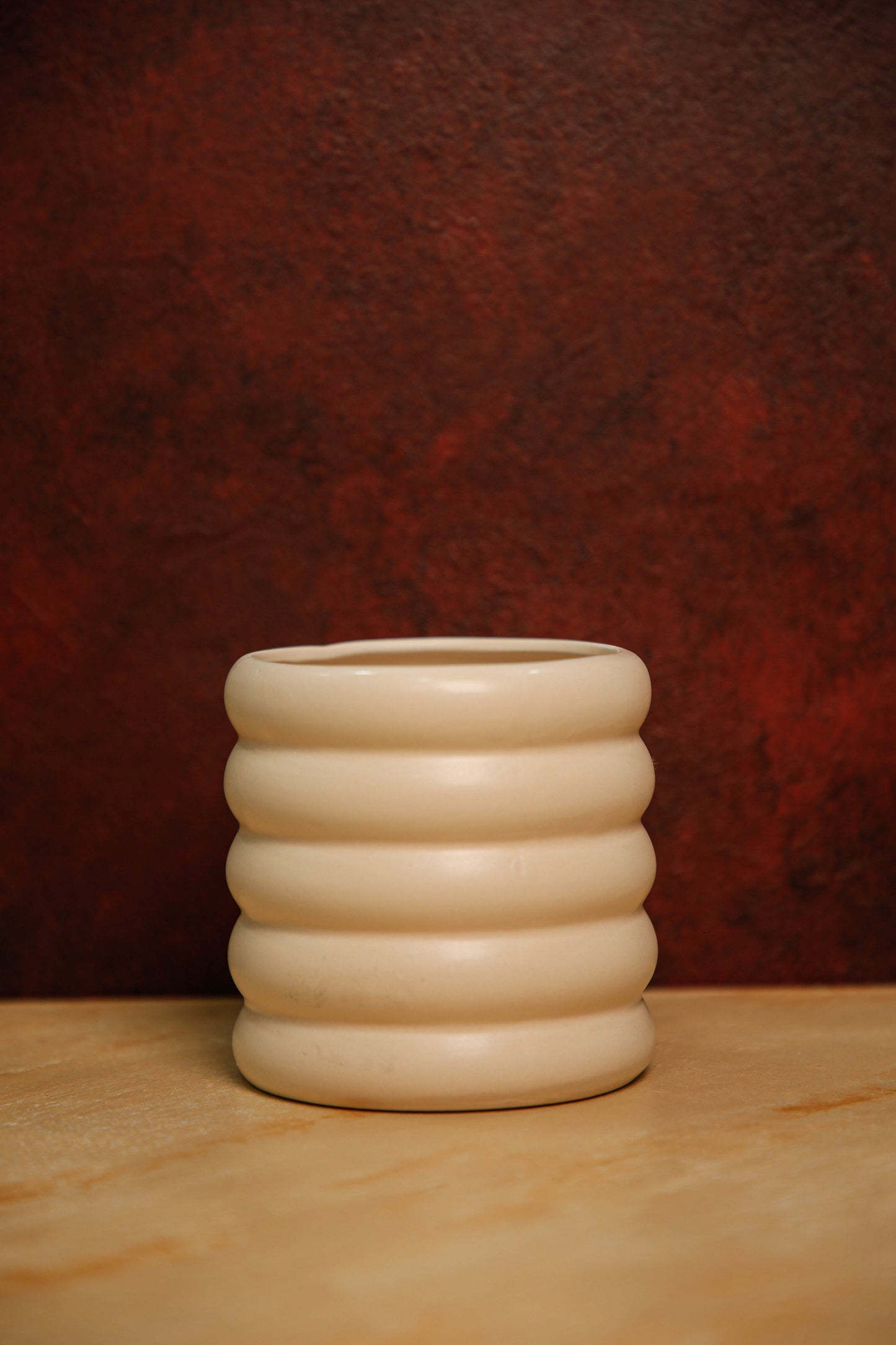 Bubble lined ceramic pots