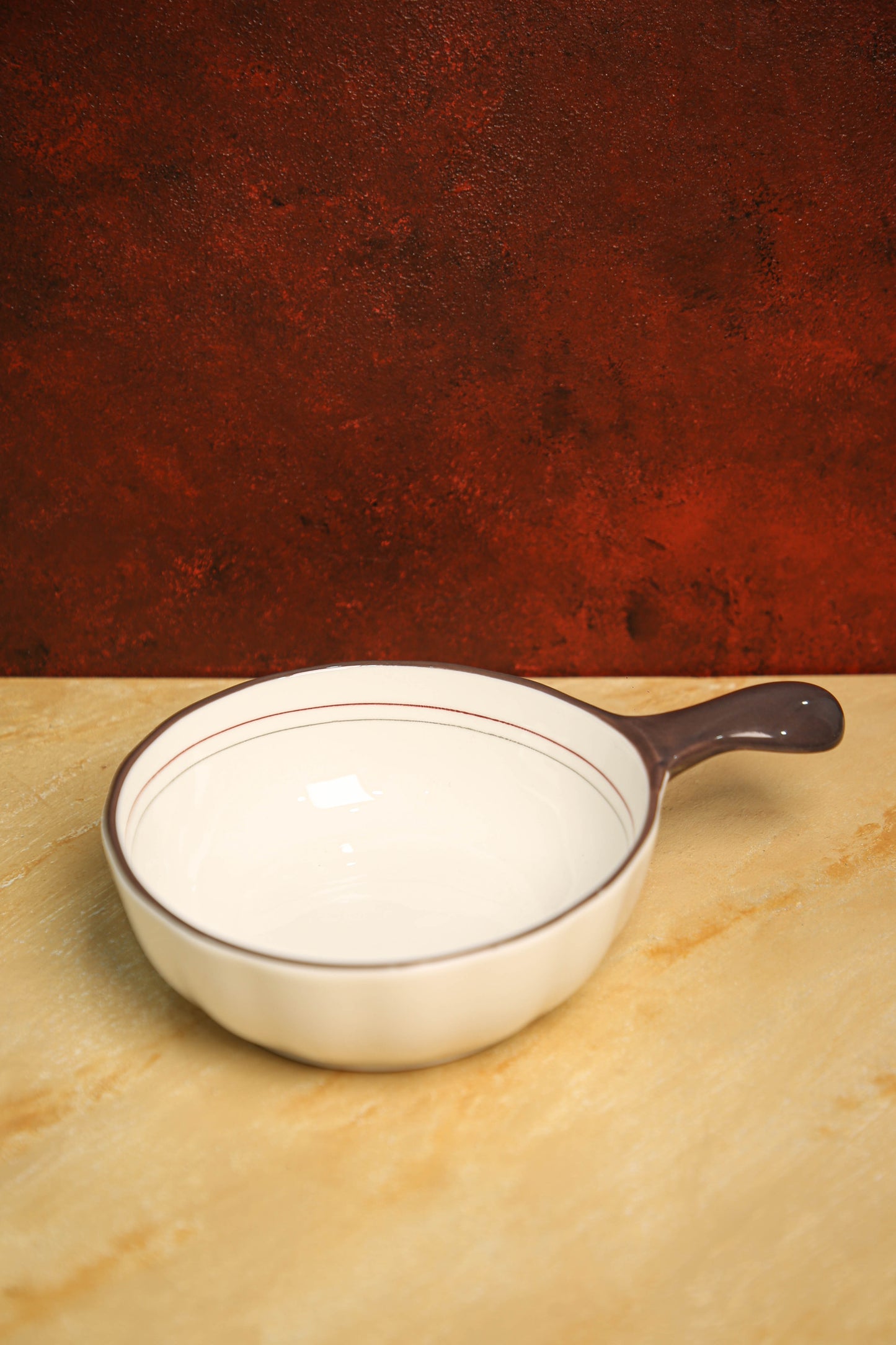 Petite Bistro Handle Bowl