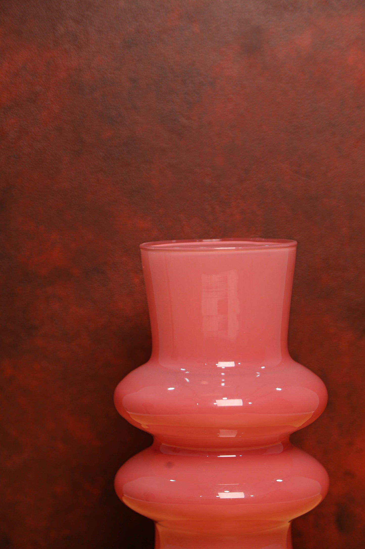 Rosé Cascade Glass Vase - Vervok Collective