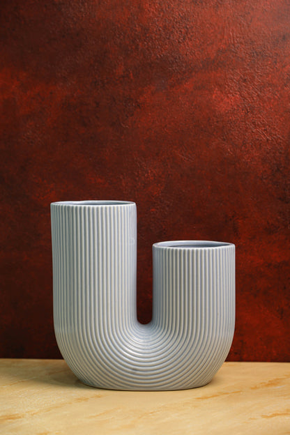 Urbane U-Curve Ceramic Vase - Vervok Collective